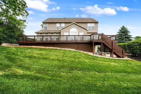 Exterior - 145 Stanton Dr, Springboro, OH 45066 photo 12 of 16