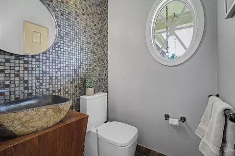 Bath - 145 Stanton Dr, Springboro, OH 45066 photo 1 of 5