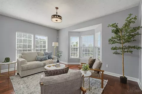 Living - 145 Stanton Dr, Springboro, OH 45066 photo 1 of 4