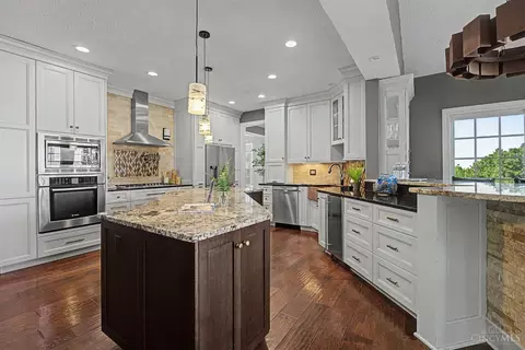 Kitchen - 145 Stanton Dr, Springboro, OH 45066 photo 7 of 11