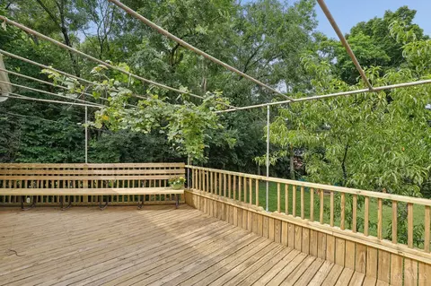 Exterior - 1859 Windhill Ter, Cincinnati, OH 45255 photo 5 of 7