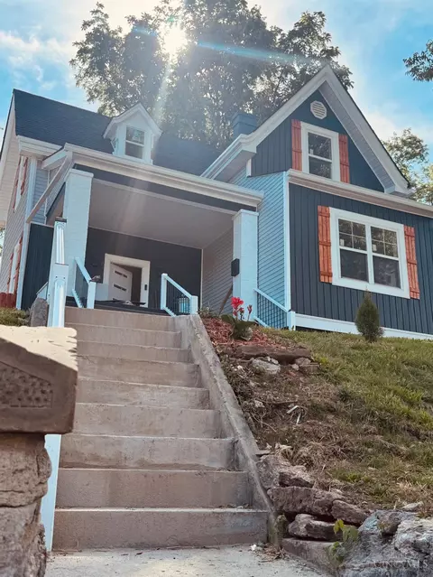 3219 Beresford Ave, Cincinnati, OH 45206