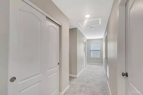 Entry Way - 110 Nettleton Ct, Monroe, OH 45050 photo 5 of 5