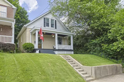 3945 Marburg Ave, Cincinnati, OH 45209