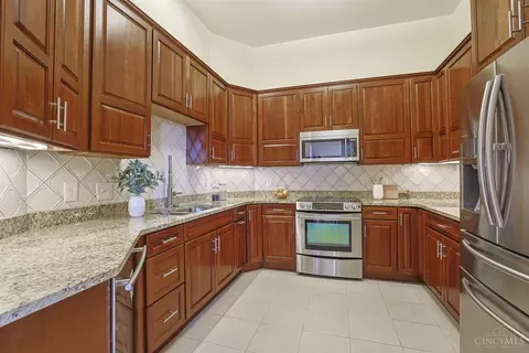 Kitchen - 1125 St Gregory St, Cincinnati, OH 45202 photo 1 of 4