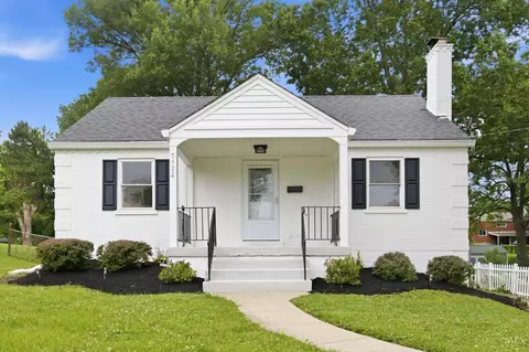 5482 Lawrence Rd, Cincinnati, OH 45248