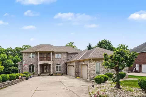 4350 Tylers Estates Dr, West Chester, OH 45069