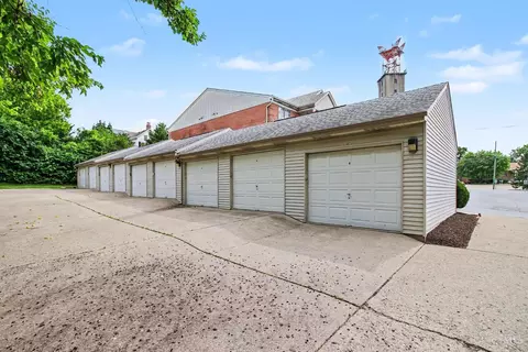 Exterior - 5769 Cheviot Rd, Cincinnati, OH 45247 photo 5 of 5