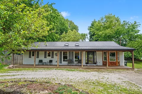 1434 Locust Lake Rd, Amelia, OH 45102