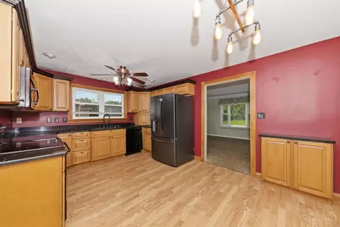 Kitchen - 614 Grant Ave, Georgetown, OH 45121 photo 2 of 6