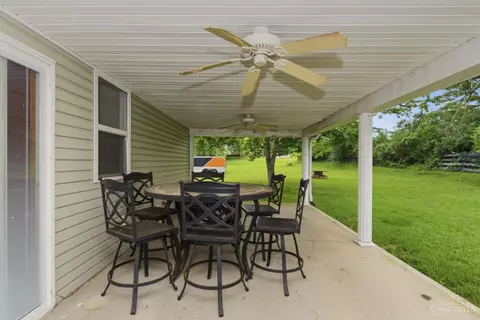 Exterior - 614 Grant Ave, Georgetown, OH 45121 photo 6 of 7