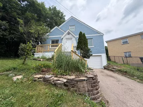 3604 June St, Cincinnati, OH 45211