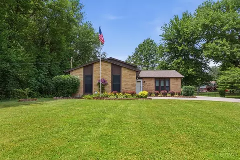 3623 Lewis Rd, Amelia, OH 45102