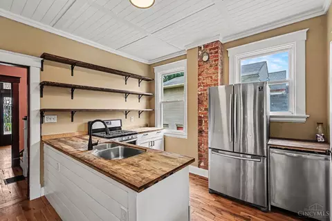 Kitchen - 3742 Applegate Ave, Cheviot, OH 45211 photo 1 of 1