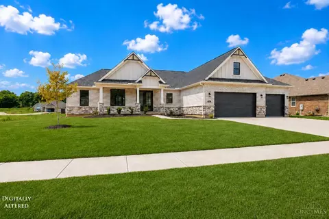 3644 Silax Dr, Hamilton, OH 45013