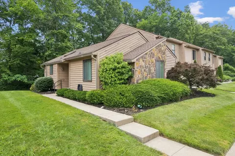 1008 Crisfield Dr, Cincinnati, OH 45245