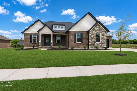 3664 Silax Dr, Hamilton, OH 45013