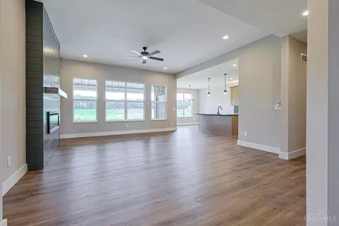 Living - 3664 Silax Dr, Hamilton, OH 45013 photo 1 of 4