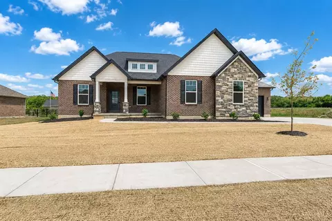3664 Silax Dr, Hamilton, OH 45013