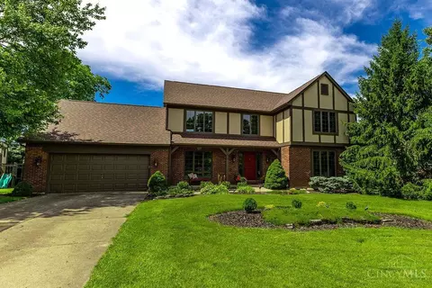5757 Mccarthy Ct, West Chester, OH 45069