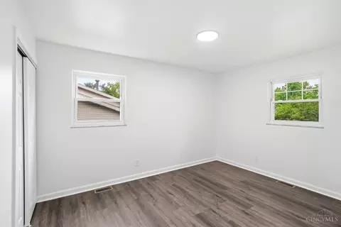 10686 Chelmsford Rd, Forest Park, OH 45240 photo 18