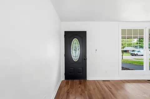 10686 Chelmsford Rd, Forest Park, OH 45240 photo 5