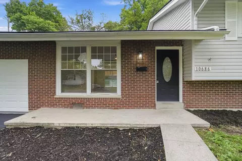 10686 Chelmsford Rd, Forest Park, OH 45240 photo 4