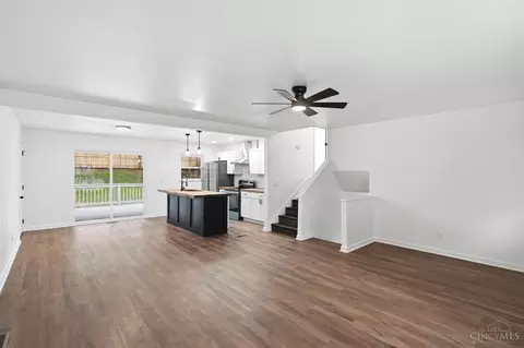 10686 Chelmsford Rd, Forest Park, OH 45240 photo 8