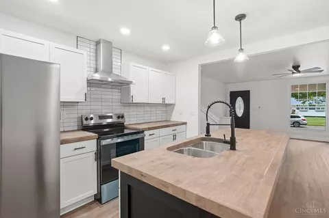 10686 Chelmsford Rd, Forest Park, OH 45240 photo 10