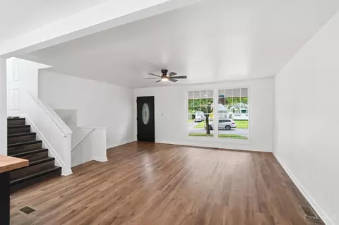 10686 Chelmsford Rd, Forest Park, OH 45240 photo 7