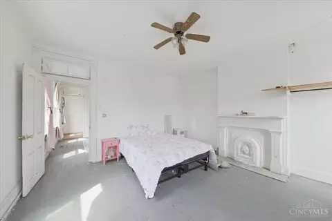 Bedroom - 677 State Ave, Cincinnati, OH 45204 photo 1 of 3