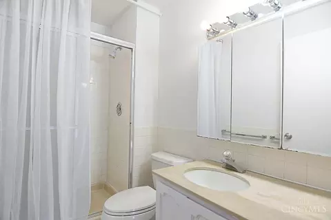 Bath - 2230 Patterson, Kettering, OH 45409 photo 2 of 2