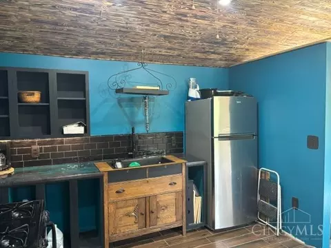 2133 Davis Rd, Bainbridge, OH 45612