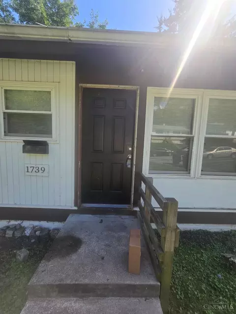 1739 Monterey Ct, Cincinnati, OH 45223