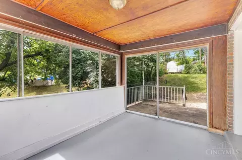 Exterior - 1401 Beech Ave, Cincinnati, OH 45205 photo 11 of 11