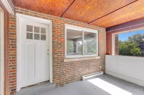 Exterior - 1401 Beech Ave, Cincinnati, OH 45205 photo 4 of 11