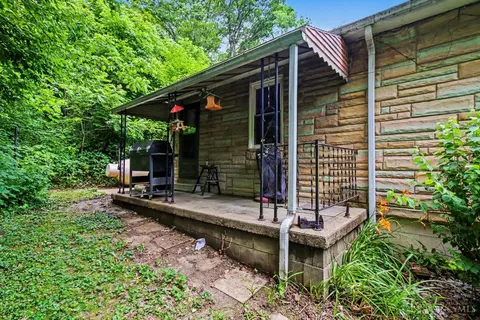 Exterior - 6612 River Rd, Harrison, OH 45030 photo 8 of 9
