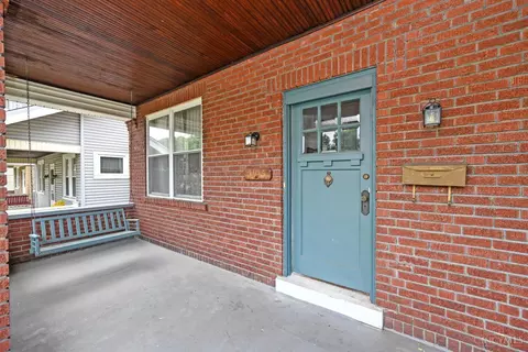 Exterior - 3915 Taft Ave, Cheviot, OH 45211 photo 4 of 12