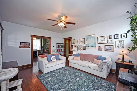 Living - 3915 Taft Ave, Cheviot, OH 45211 photo 3 of 4