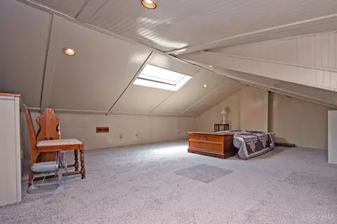 Bedroom - 3915 Taft Ave, Cheviot, OH 45211 photo 3 of 5