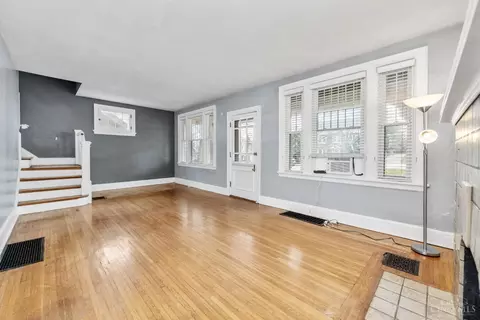 Living - 4452 Carnation Ave, Cincinnati, OH 45238 photo 1 of 4