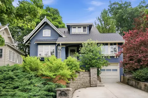 3428 Saint Johns Pl, Cincinnati, OH 45208
