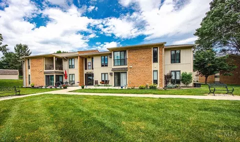 6135 Fairfield Rd, Oxford, OH 45056