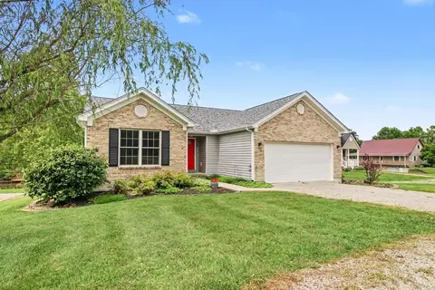 820 Waynoka Dr, Sardinia, OH 45171