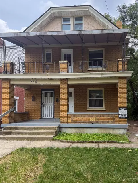 916 Elberon, Cincinnati, OH 45205
