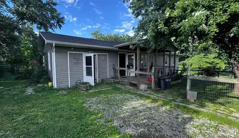 608 Poplar St, West Union, OH 45693