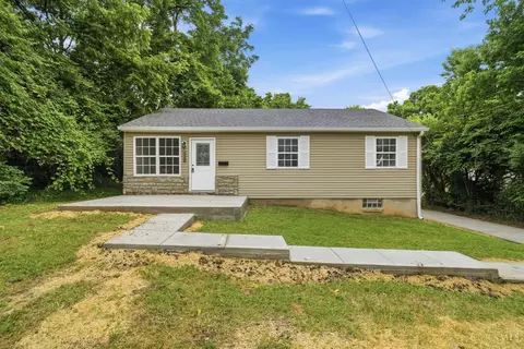 112 Leslie Ave, Cincinnati, OH 45215