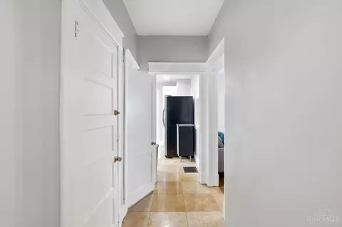 Entry Way - 6616 Roe St, Cincinnati, OH 45227 photo 4 of 10