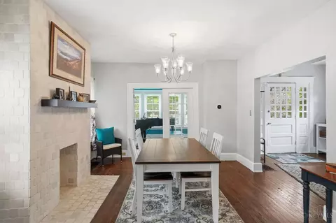 Dining - 6616 Roe St, Cincinnati, OH 45227 photo 1 of 3