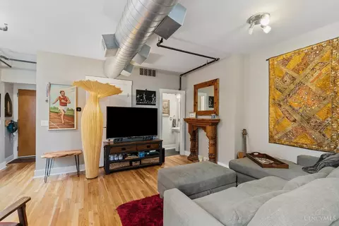 Living - 1406 Republic St, Cincinnati, OH 45202 photo 2 of 2